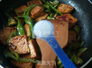 煎豆腐的做法步骤：8
