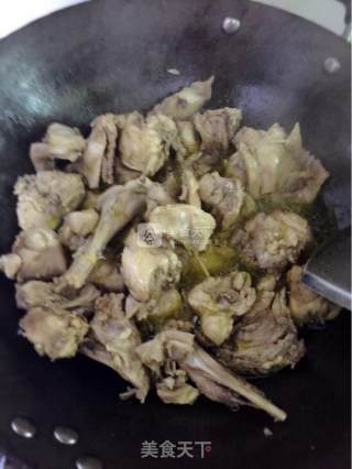 红烧兔肉焖土豆的做法步骤：7