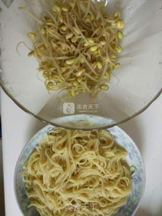 韩式辣椒拌冷面的做法步骤：6