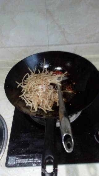 葱爆大头菜的做法步骤：6