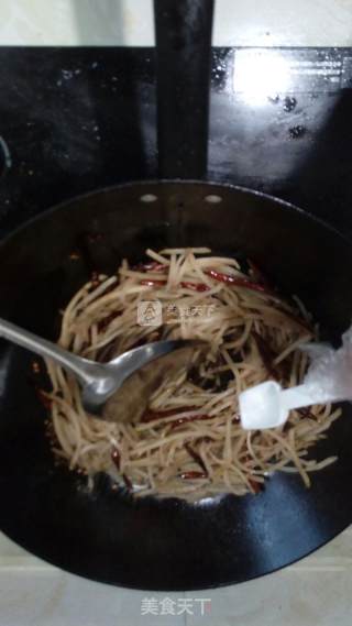 葱爆大头菜的做法步骤：8