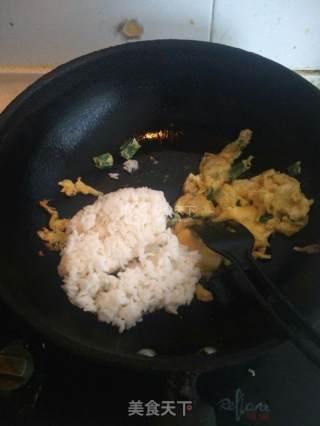 辣白菜炒饭的做法步骤：3