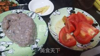 番茄滚鲮鱼滑的做法步骤：1
