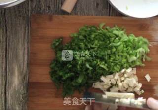 柳叶饺的做法步骤：5