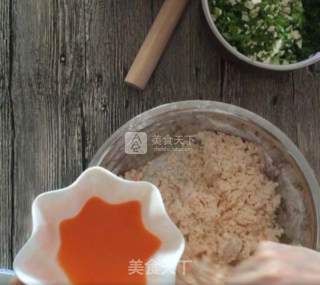 柳叶饺的做法步骤：7