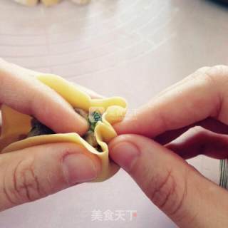 柳叶饺的做法步骤：15