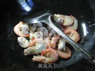 千张结煮鲜虾的做法步骤：4