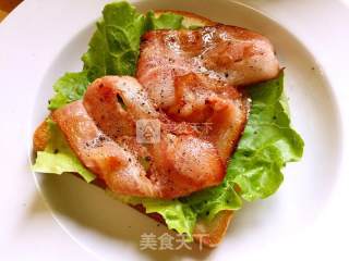 【培根鸡蛋三明治】的做法步骤：5