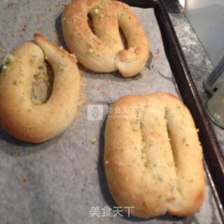 蒜香椒盐饼的做法步骤：4