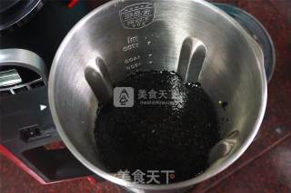 小米芝麻糊的做法步骤：3