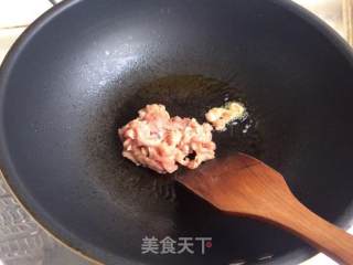 青椒木耳炒肉丝的做法步骤：13