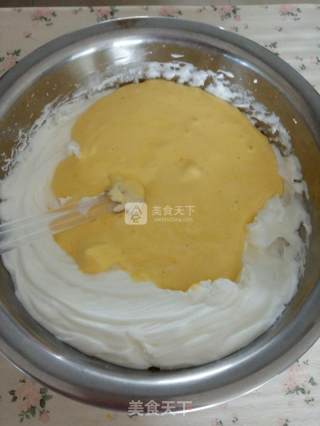 小公主泡泡浴生日蛋糕的做法步骤：14
