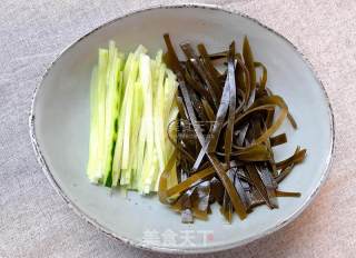 记忆中儿时的那碗凉面的做法步骤：2