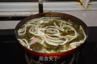 酸菜肉片土豆粉的做法步骤：7