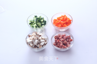 海天酱油制作蚝油炒饭的做法步骤：1