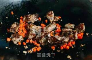 排骨焖饭的做法步骤：4