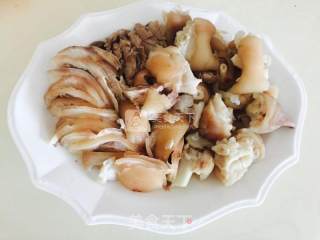 白切猪蹄的做法步骤：2