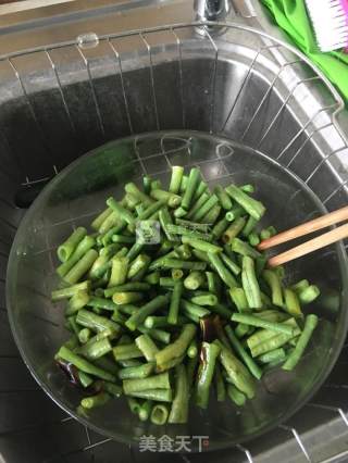 拌豇豆的做法步骤：4