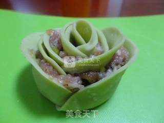 火爆网络的玫瑰花饺子的做法步骤：5