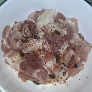 简易版豆豉排骨的做法步骤：1
