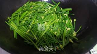 韭菜苔炒虾仁的做法步骤：6