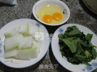 菠菜鸡蛋煮冬瓜的做法步骤：1
