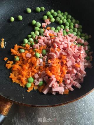 向日葵蛋炒饭的做法步骤：5