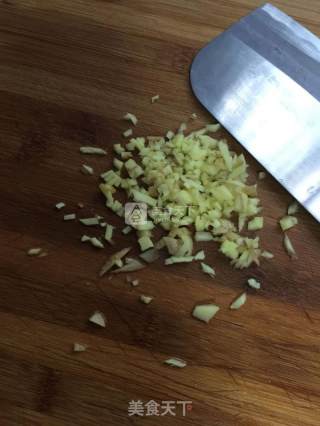 新疆羊肉抓饭的做法步骤：3