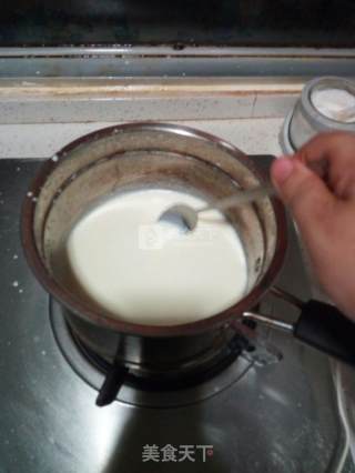 黄桃蛋挞的做法步骤：2