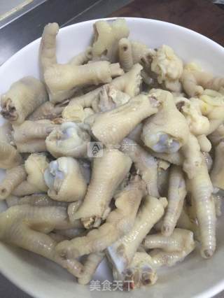 泡椒凤爪的做法步骤：6