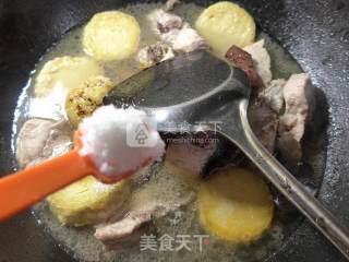 圆素鸡烧龙骨的做法步骤：10