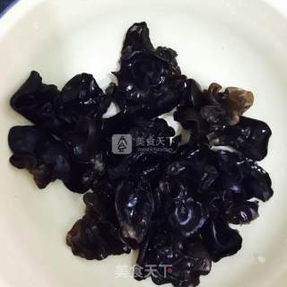什锦口蘑的做法步骤：2