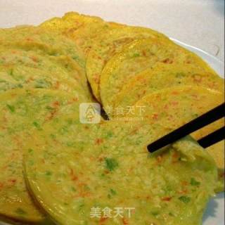 婴儿宝宝辅食——蔬菜小饼+鲜榨苹果汁的做法步骤：3