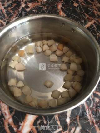 干贝炒菜瓜的做法步骤：2