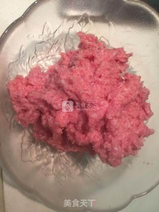 猪肉脯的做法步骤：1