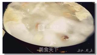 风萝卜鸭汤的做法步骤：5