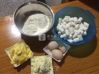 手工牛轧沙琪玛的做法步骤：1