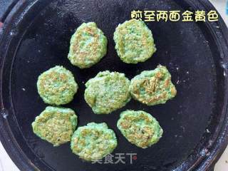 夏日点心——鲜虾菠菜饼的做法步骤：8