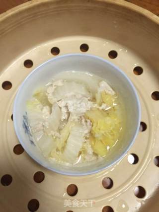 婴儿宝宝辅食——白菜肉末浓汤的做法步骤：2