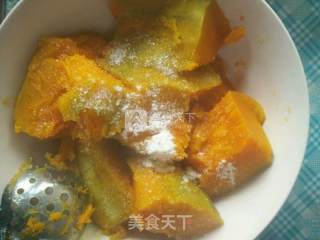 香甜南瓜饼的做法步骤：3