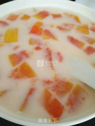 木瓜牛奶的做法步骤：1