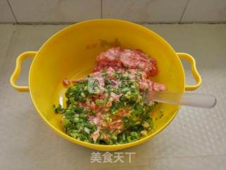 紫菜玉米肉馅饺的做法步骤：1