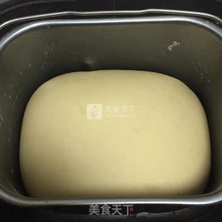 奶油辫子包的做法步骤：1