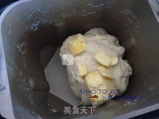 玉米腊肠棒棒包的做法步骤：2