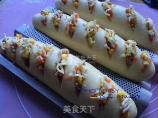 玉米腊肠棒棒包的做法步骤：11