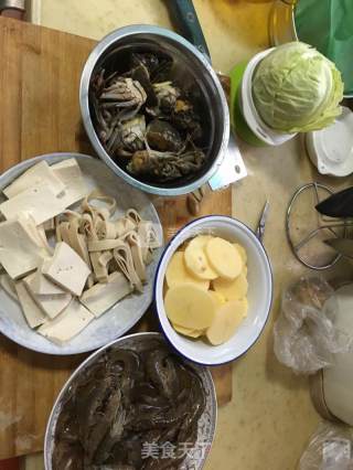 虾蟹煲的做法步骤：1