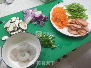 什锦炒面的做法步骤：1