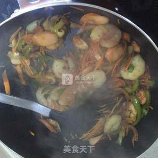 什锦炒面的做法步骤：7