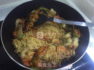 什锦炒面的做法步骤：8