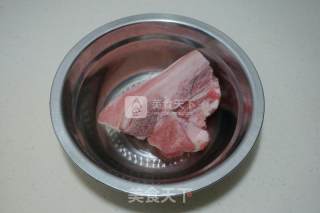 肉丝炒豇豆的做法步骤：1